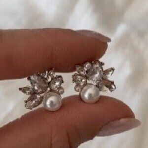 Olive & Piper Mini Bordeaux Studs - Silver - NWT
